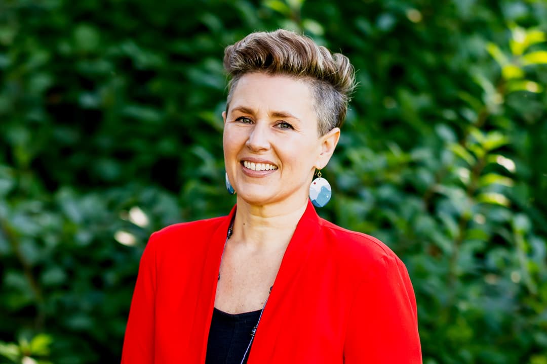 headshot-holly-lefrancois